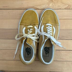 Van’s sneakers US women 8.5 US men 7.0